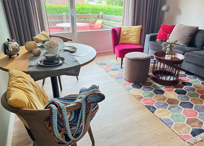 Antares Spiekerooger Gaestehaus-sonnengartenterrasse West - 2 Апартаменты *